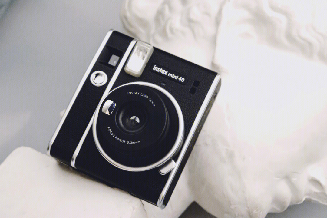 光影之间，呈现产品之美——专业商业摄影服务详解